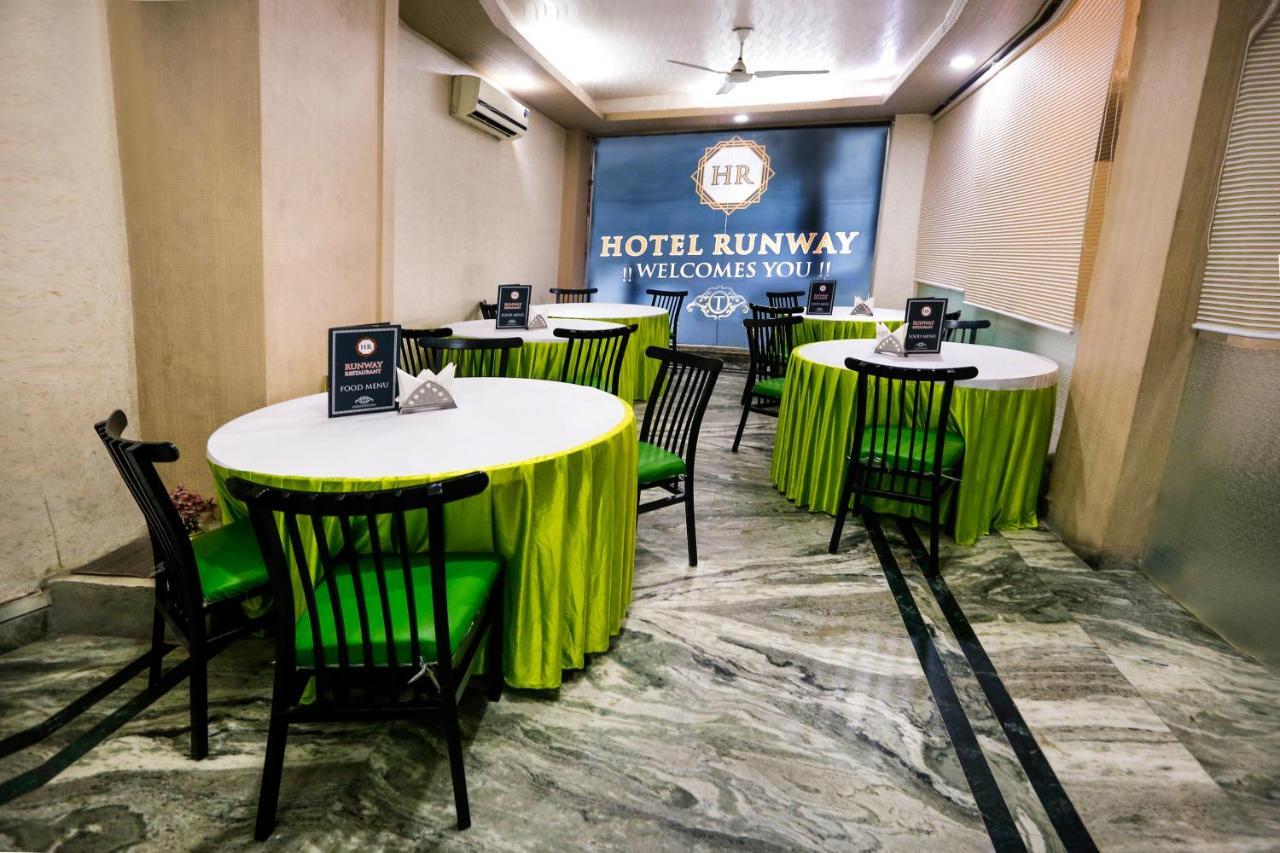 Airport Hotel Runway ニューデリー エクステリア 写真